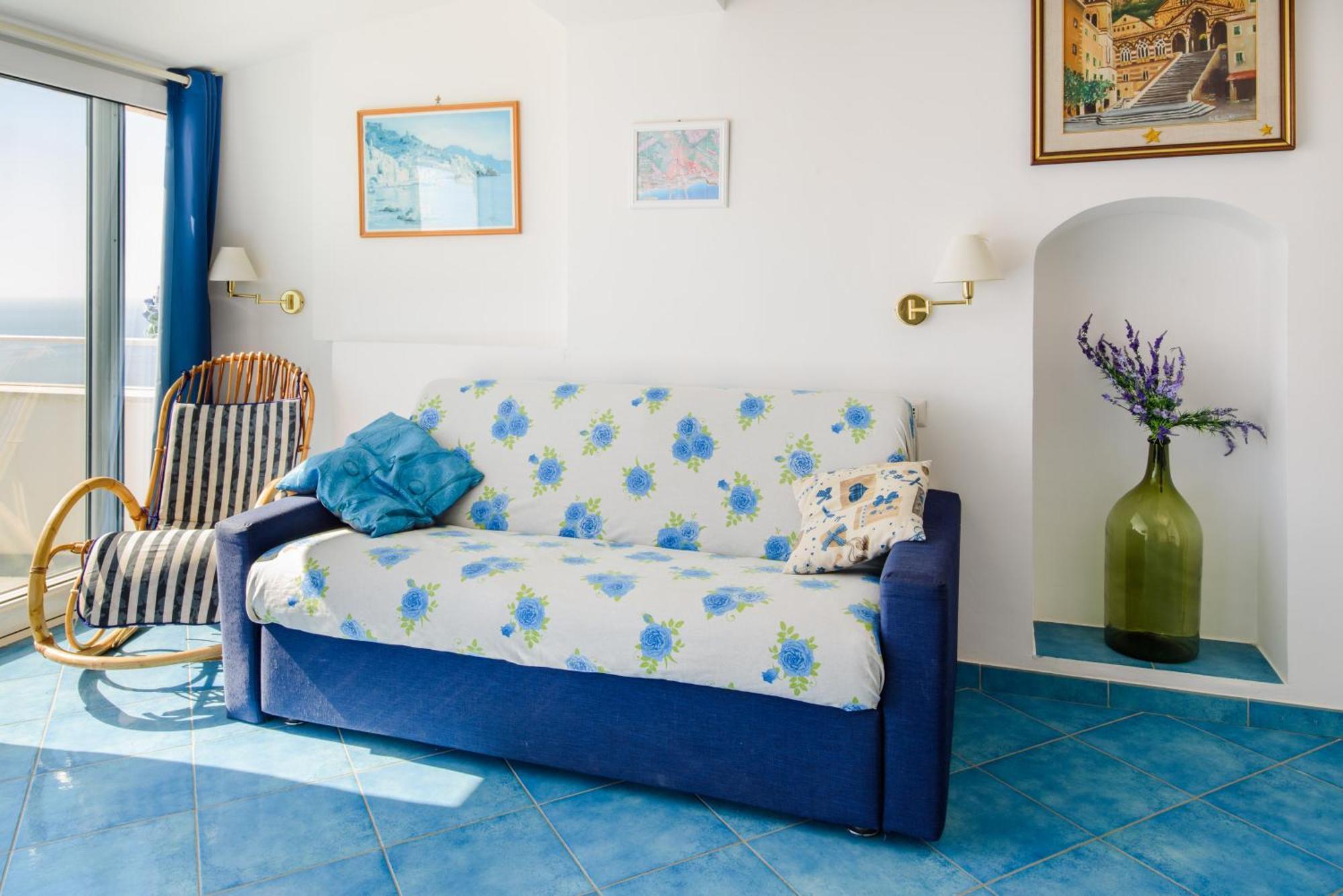 Casa Vacanze La Rosa Del Mare Amalfi Zewnętrze zdjęcie